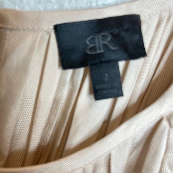 Banana Republic Size 2 Pintuck Champagne Party Dress - Picture 5 of 9